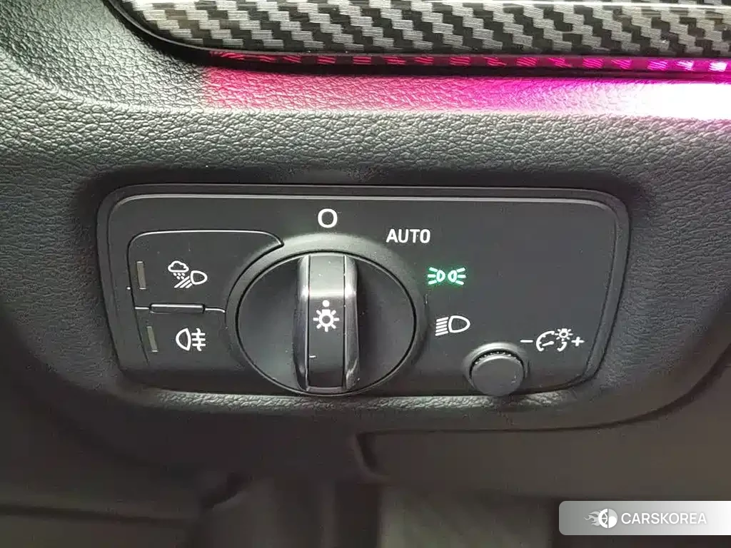 Audi A3 2020 Белый из Китая, фото 3