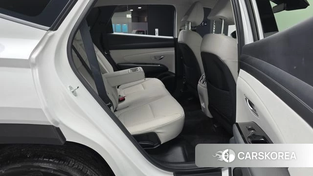 Hyundai The New Tucson (NX4) 2024 Белый из Кореи, фото 3