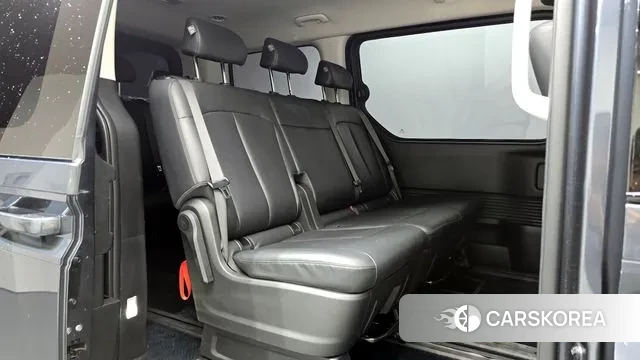 Hyundai Staria 2023 Серый из Кореи, фото 3