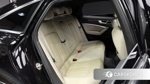 Audi A6 (C8) 2022 Черный из Кореи, фото 3