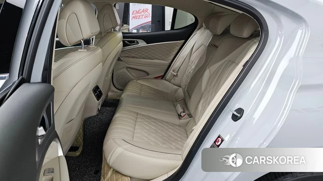 Genesis G70 2019 Серебристо-серый из Кореи, фото 3