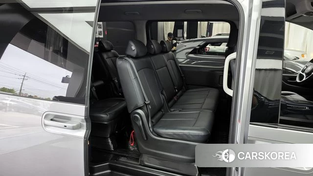 Hyundai Staria 2025 Серебряный из Кореи, фото 3