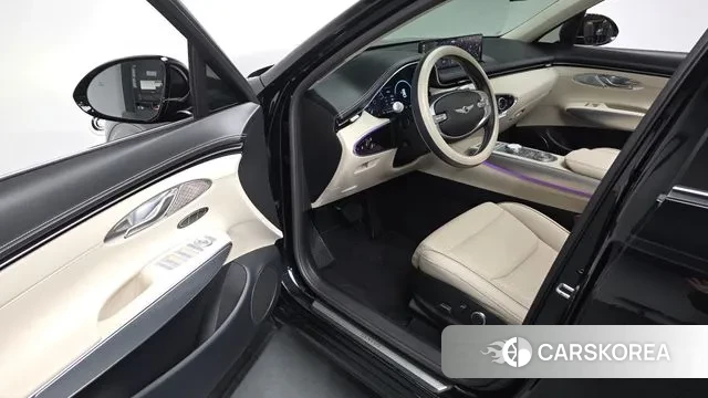 Genesis GV70 2021 Черный из Кореи, фото 3