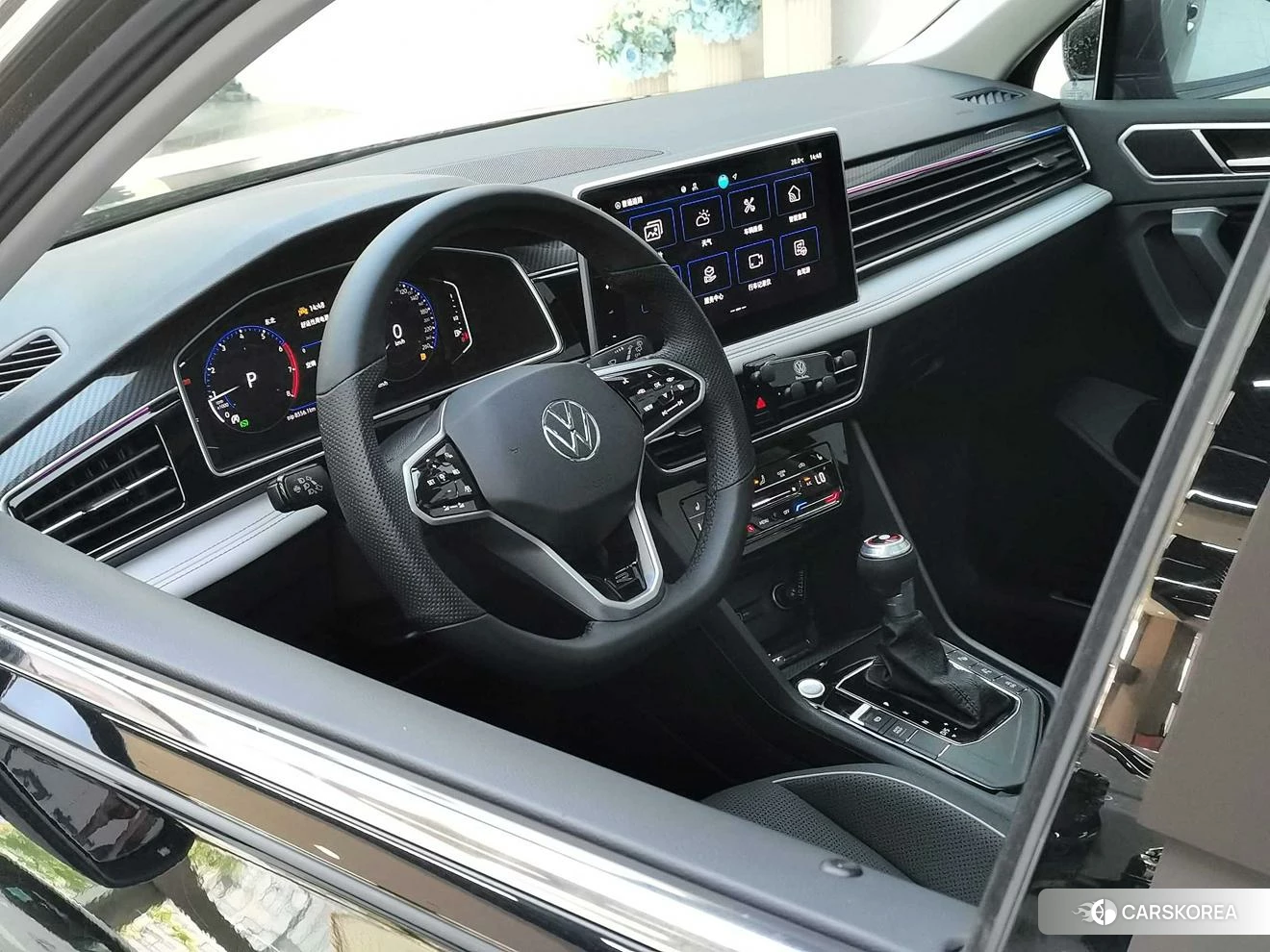 Volkswagen Tiguan L 2021 Черный из Китая, фото 3