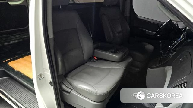 Hyundai The New Grand Starex 2020 Белый из Кореи, фото 3