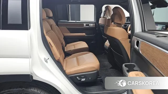 Hyundai Santa Fe (MX5) 2024 Белый из Кореи, фото 3