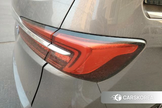 Buick GL8 2021 Темно-серый из Китая, фото 3