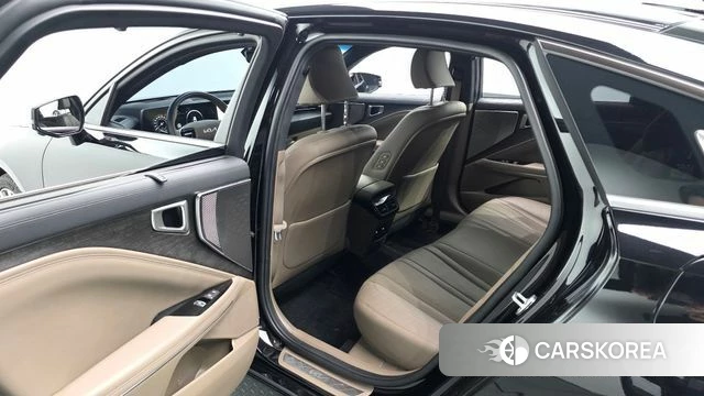 Kia K8 2022 Черный из Кореи, фото 3