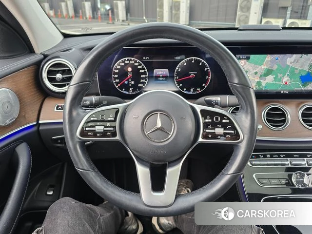 Mercedes-Benz E-Class W213 2019 Серебряный из Кореи, фото 3