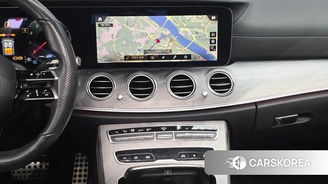 Mercedes-Benz E-Class W213 2022 Черный из Кореи, фото 3