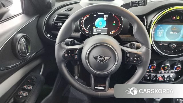 Mini Cooper S Clubman 2022 Серебряный из Кореи, фото 3
