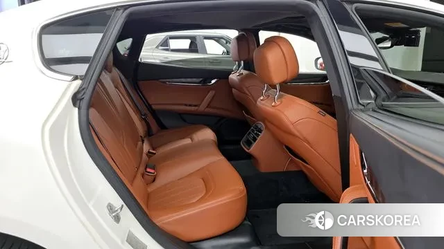 Maserati Quattroporte 2018 Белый из Кореи, фото 3