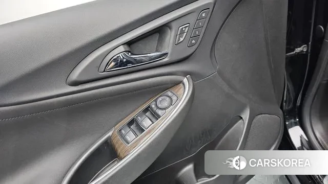 Chevrolet (GM Daewoo) The New Malibu 2019 Черный из Кореи, фото 3