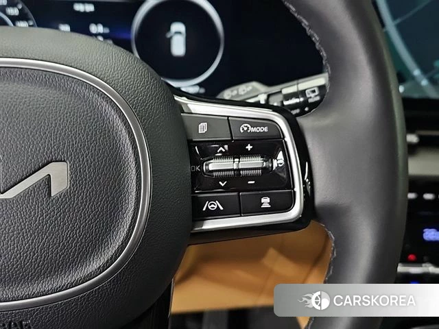 Kia Carnival 4th generation 2023 Белый из Кореи, фото 3