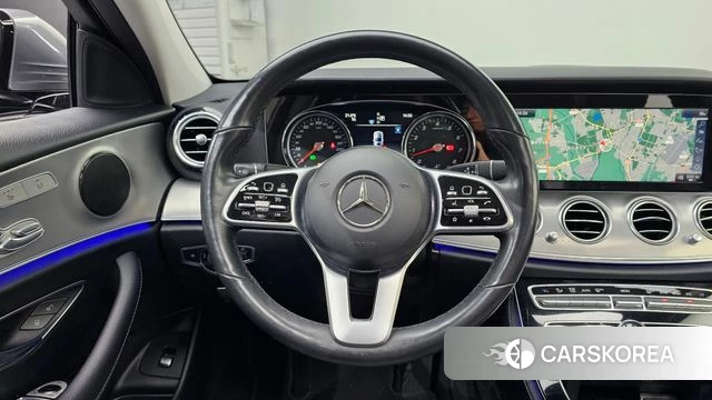 Mercedes-Benz E-Class W213 2019 Серый из Кореи, фото 3