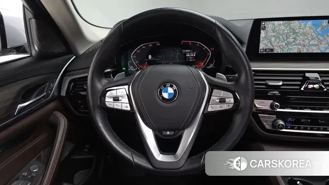 BMW 5 Series (G30) 2020 Серебряный из Кореи, фото 3