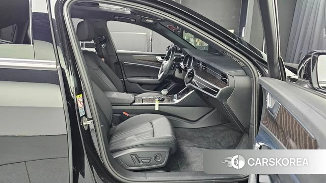 Audi A6 (C8) 2020 Черный из Кореи, фото 3