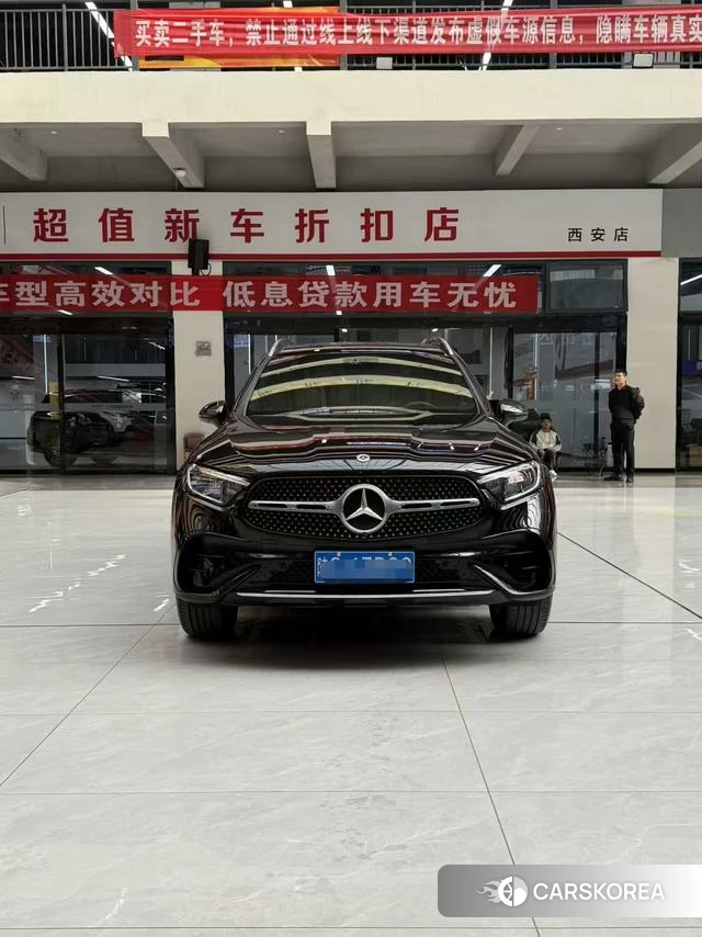 Mercedes-Benz GLC 2025 Черный из Китая, фото 3