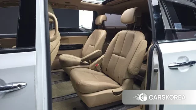 Kia The New Carnival 2018 Белый из Кореи, фото 3