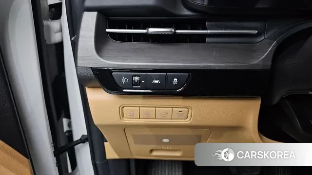 Kia Carnival 4th generation 2023 Белый из Кореи, фото 3