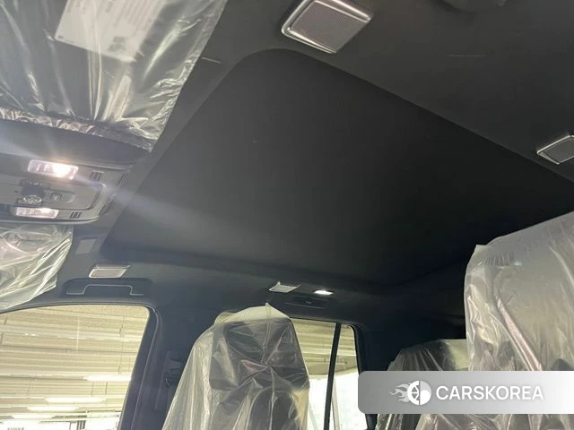 Cadillac Escalade 5th Generation 2026 Черный из Кореи, фото 3