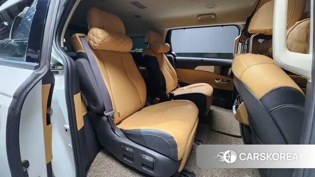 Kia Carnival 4th generation 2021 Белый из Кореи, фото 3