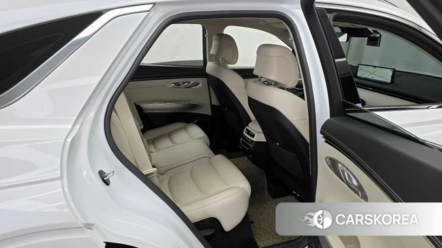 Genesis GV70 2021 Белый из Кореи, фото 3