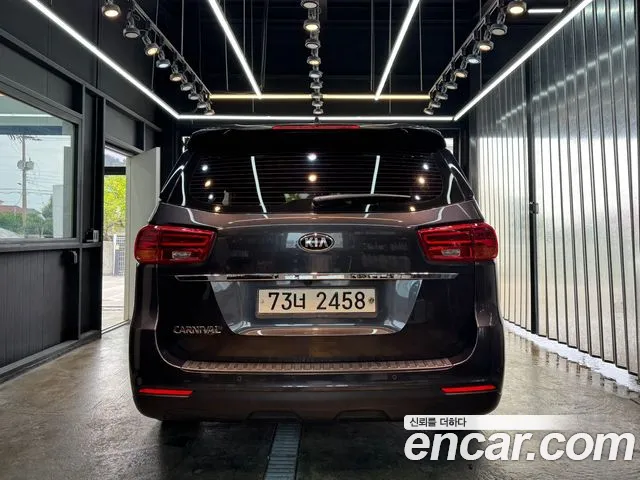 Kia The New Carnival id 2662042 из Кореи 3