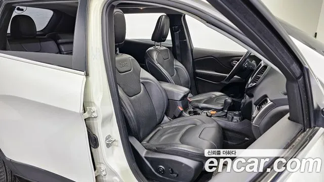 Jeep Cherokee (KL) id 2516689 из Кореи 3