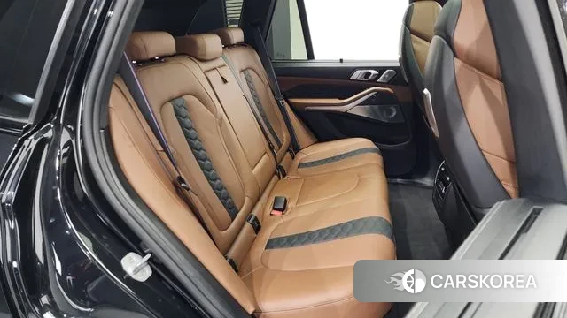 BMW X5M (G05) 2024 Черный из Кореи, фото 3