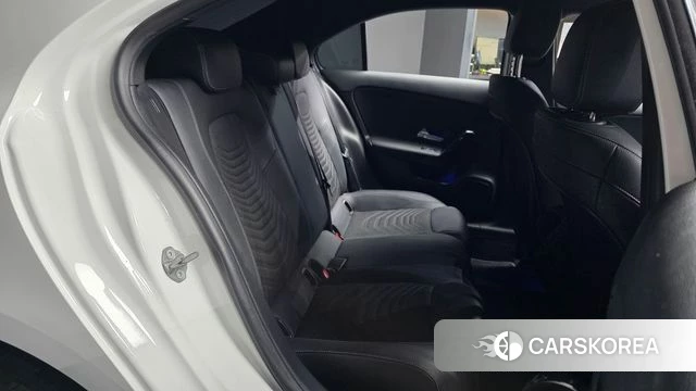 Mercedes-Benz A-Class W177 2020 Белый из Кореи, фото 3