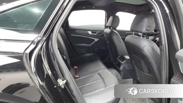 Audi A6 (C8) 2020 Черный из Кореи, фото 3