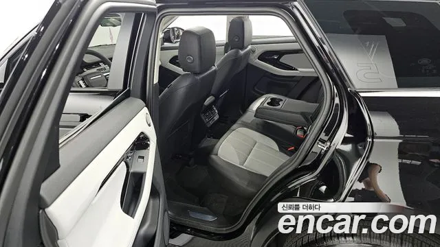 Land Rover Range Rover Evoque 2nd Generation 2024 Черный из Кореи, фото 3