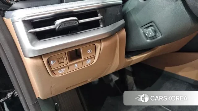 Hyundai Grandeur Hybrid (GN7) 2023 Черный из Кореи, фото 3