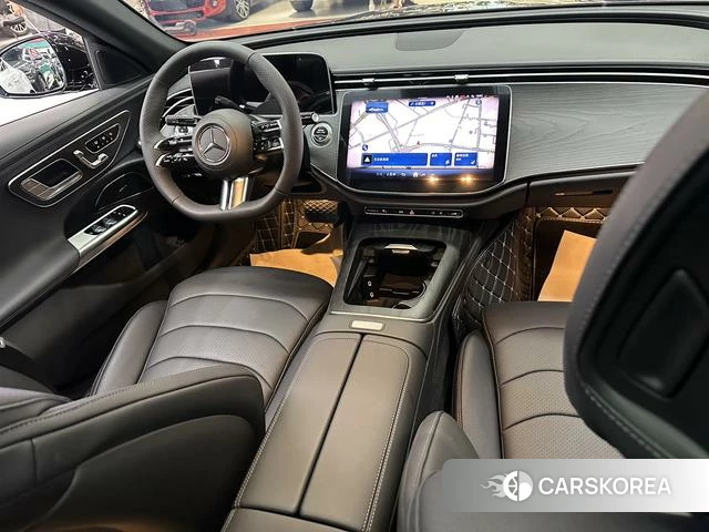Mercedes-Benz E-class 2024 Черный из Китая, фото 3
