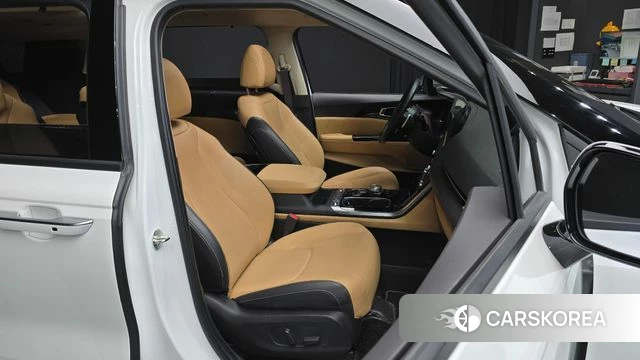 Kia Carnival 4th generation 2020 Белый из Кореи, фото 3