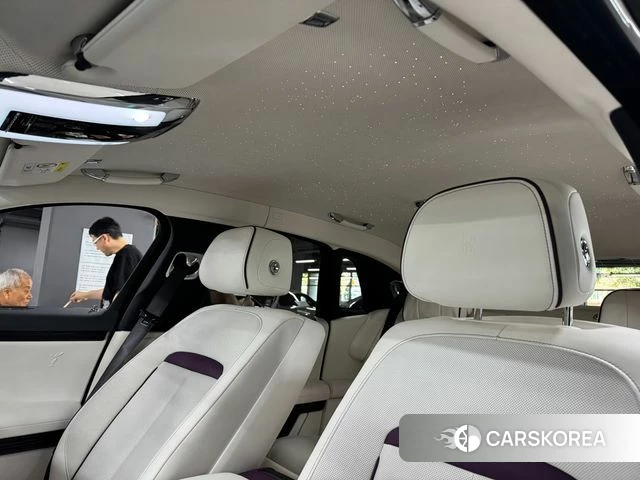 Rolls-Royce Ghost 2nd Generation 2022 Серебристо-серый из Кореи, фото 3