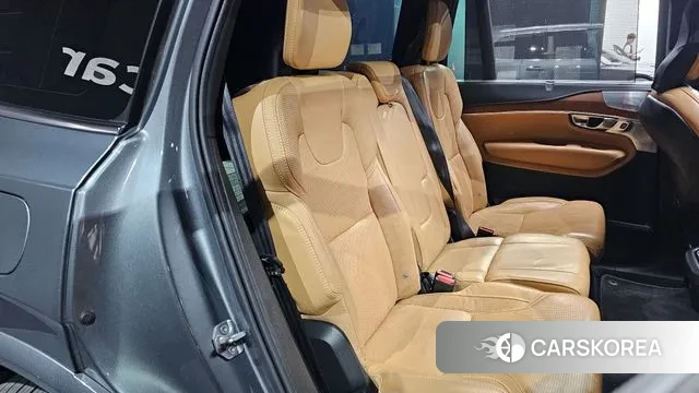 Volvo XC90 second Generation 2019 Серебристо-серый из Кореи, фото 3