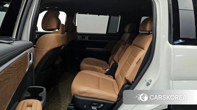 Hyundai Santa Fe (MX5) 2024 Жемчужный цвет из Кореи, фото 3