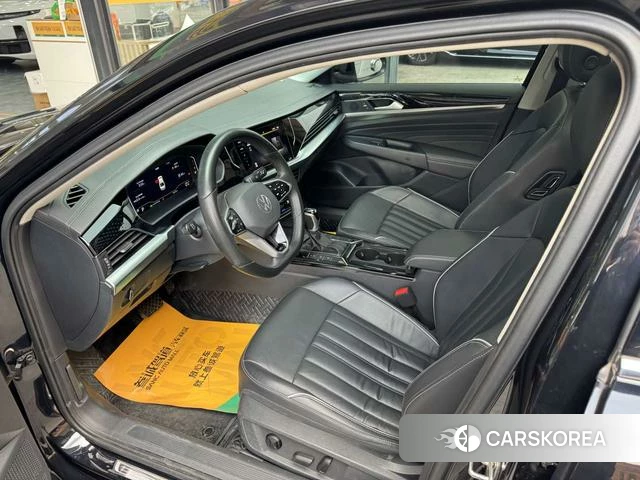 Volkswagen Passat 2023 Черный из Китая, фото 3
