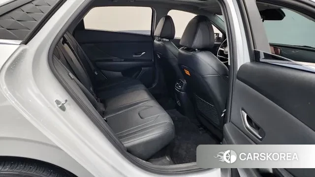 Hyundai The New Avante Hybrid (CN7) 2023 Белый из Кореи, фото 3