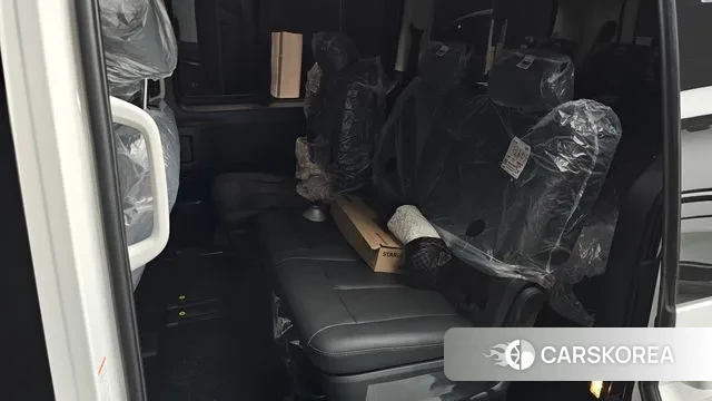 Hyundai Staria 2025 Белый из Кореи, фото 3