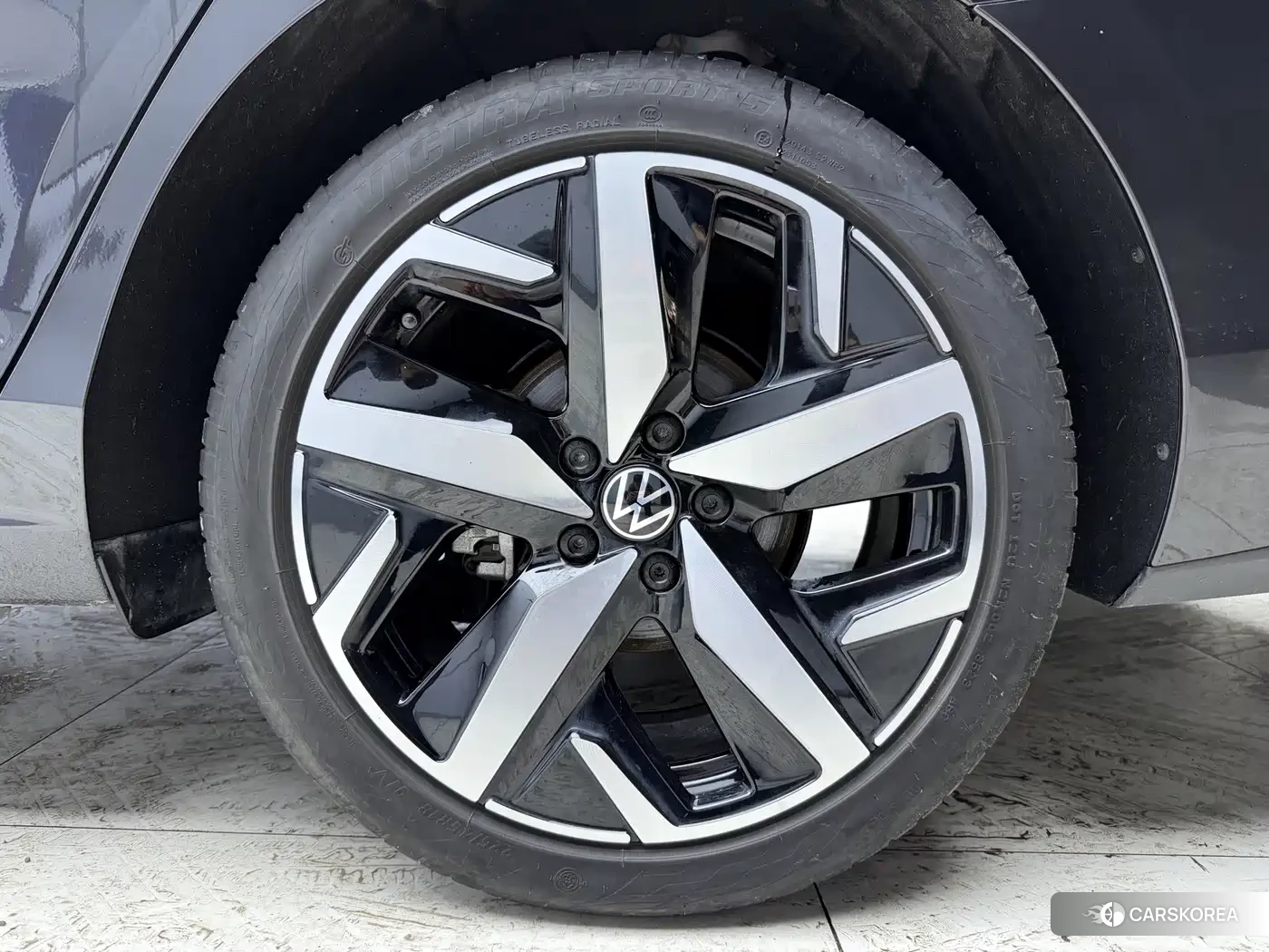 Volkswagen Lamando 2023 Черный из Китая, фото 3