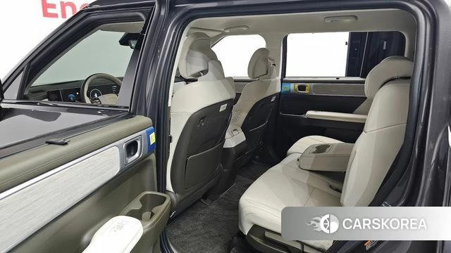 Hyundai Santa Fe (MX5) 2023 Серый из Кореи, фото 3