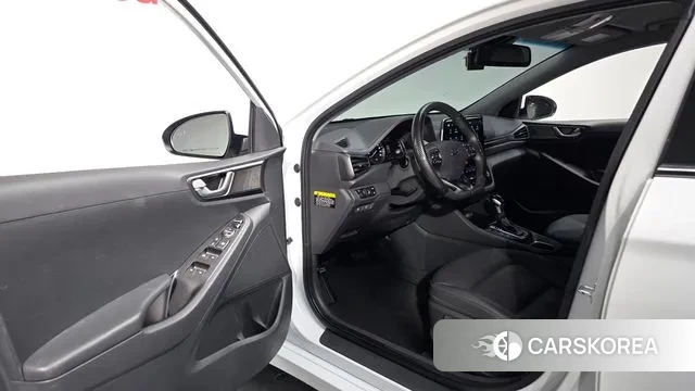 Hyundai The New Ionic Hybrid 2020 Белый из Кореи, фото 3