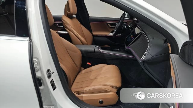 Mercedes-Benz E-Class W214 2026 Белый из Кореи, фото 3