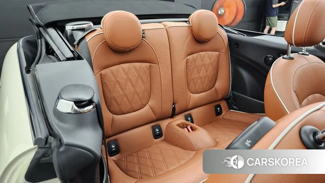 Mini Cooper S Convertible 2021 Жемчужный цвет из Кореи, фото 3