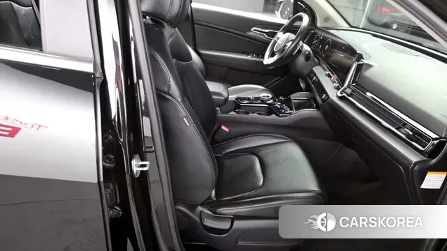 Kia Sportage 5th Generation Hybrid 2021 Черный из Кореи, фото 3