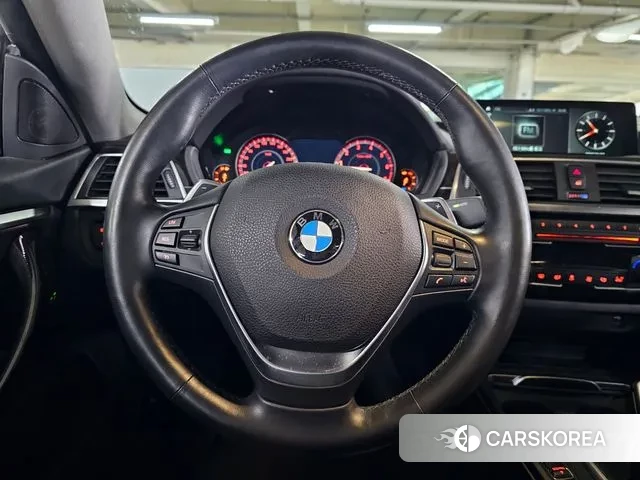 BMW 4 Series (F32) 2018 Белый из Кореи, фото 3