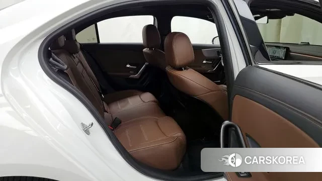 Mercedes-Benz A-Class W177 2022 Белый из Кореи, фото 3